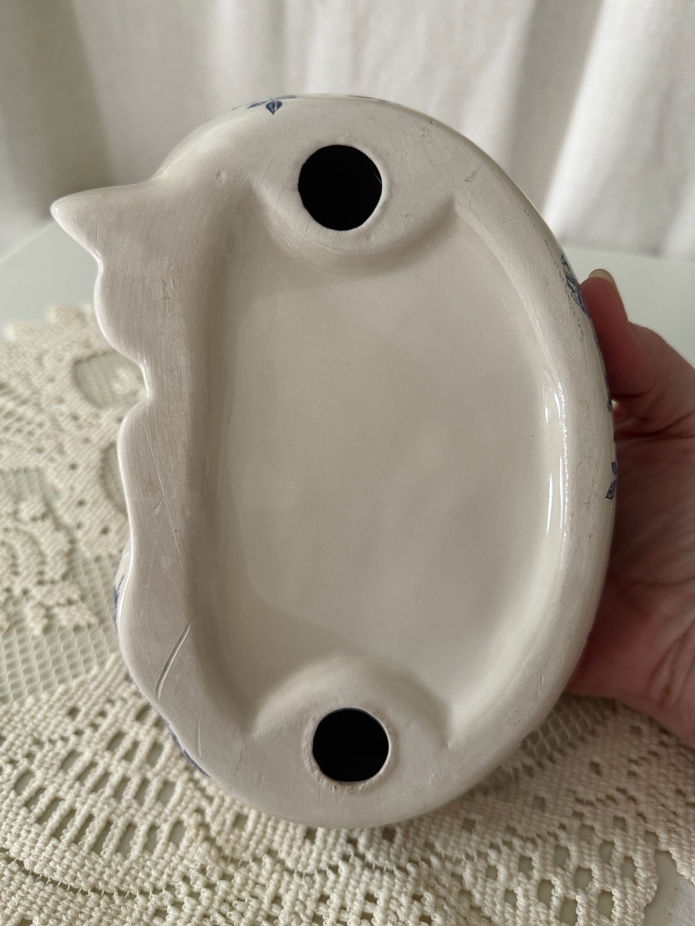 Darling Blue & White Floral Sleeping Ceramic Cat by Surry & Selena - 7” long - Picture 4 of 4